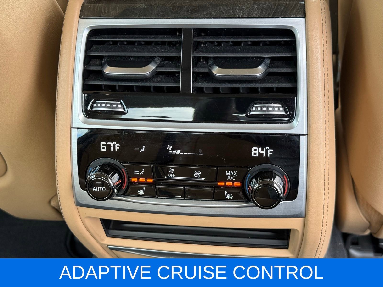 Used 2021 BMW 750i xDrive w/ Executive Package image 22