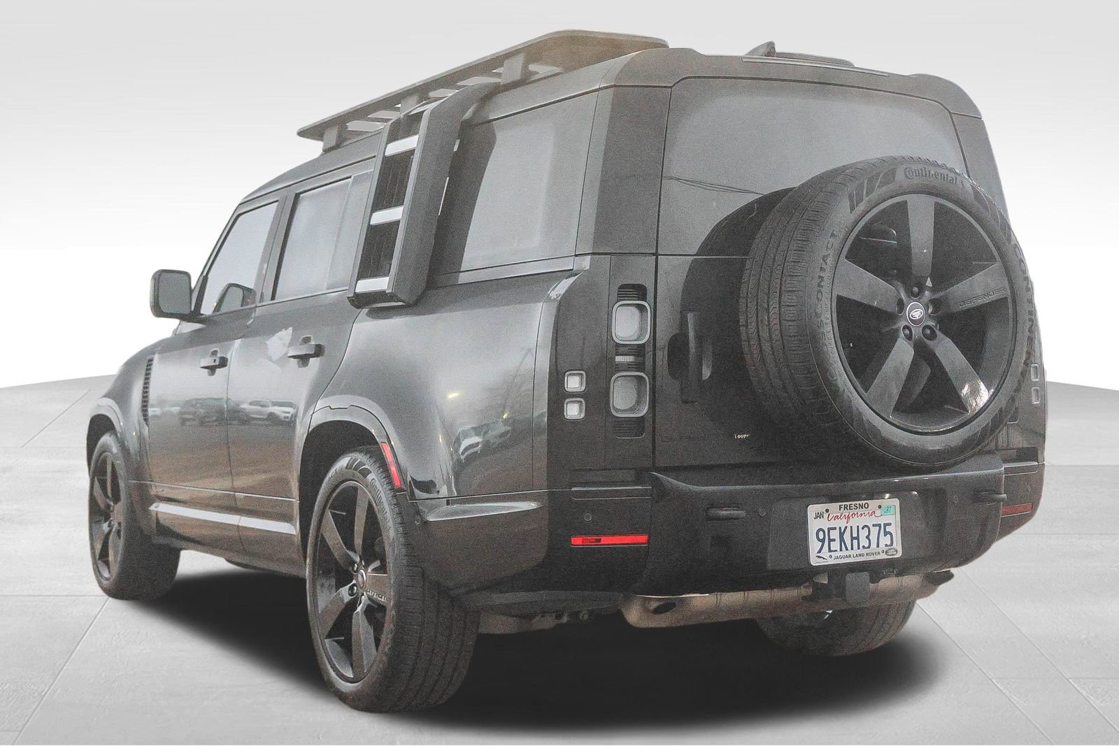 Certified 2023 Land Rover Defender 130 X AWD/4WD image 7