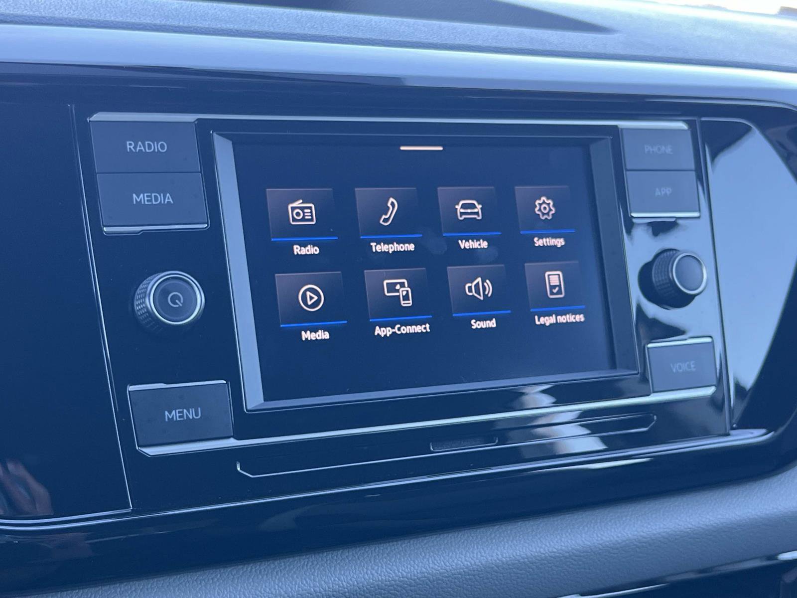 Certified 2022 Volkswagen Taos S image 13