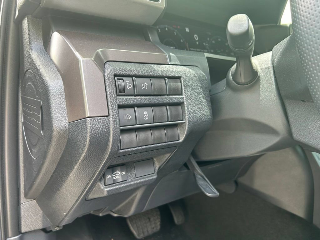 Used 2024 Toyota Tacoma TRD Off-Road AWD/4WD image 19