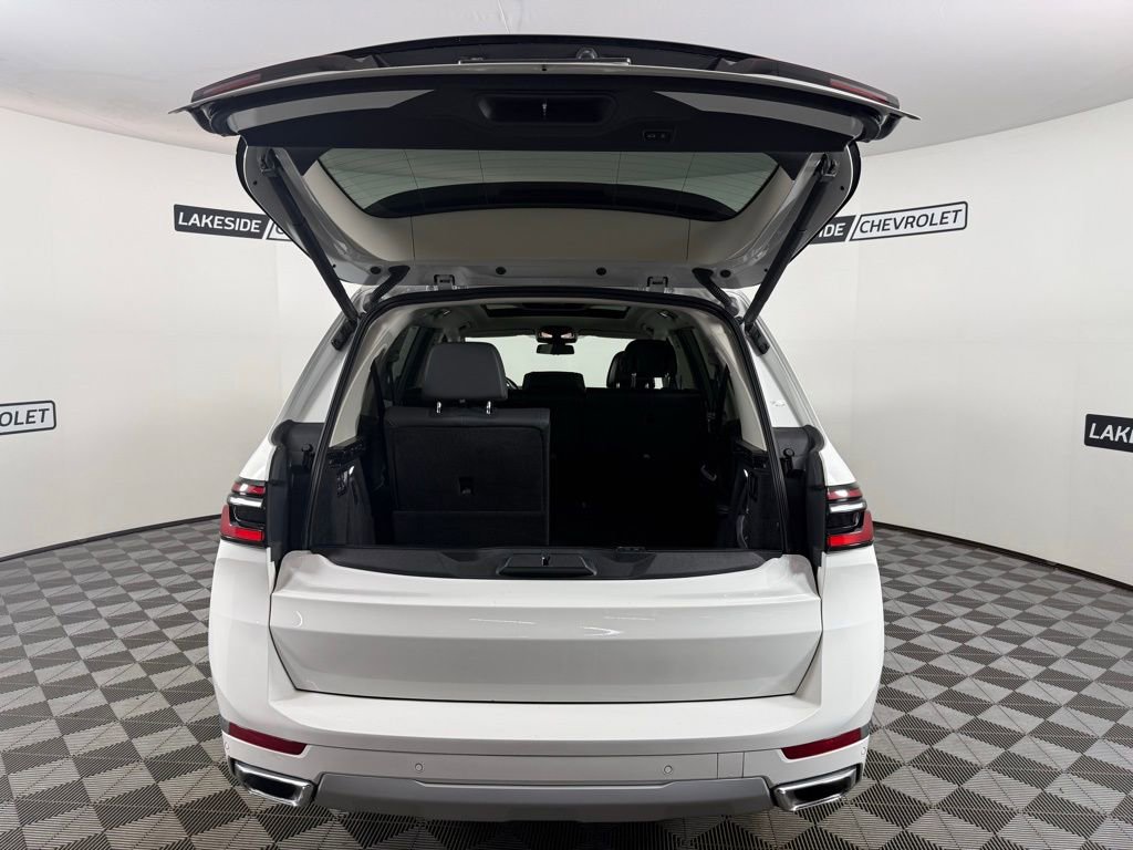 Used 2025 BMW X7 xDrive40i image 10