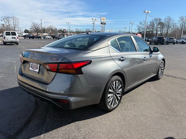 Used 2025 Nissan Altima 2.5 SV image 7