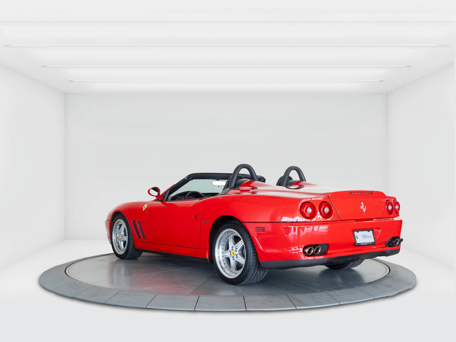 Used 2001 Ferrari 550 Maranello Barchetta RWD image 3
