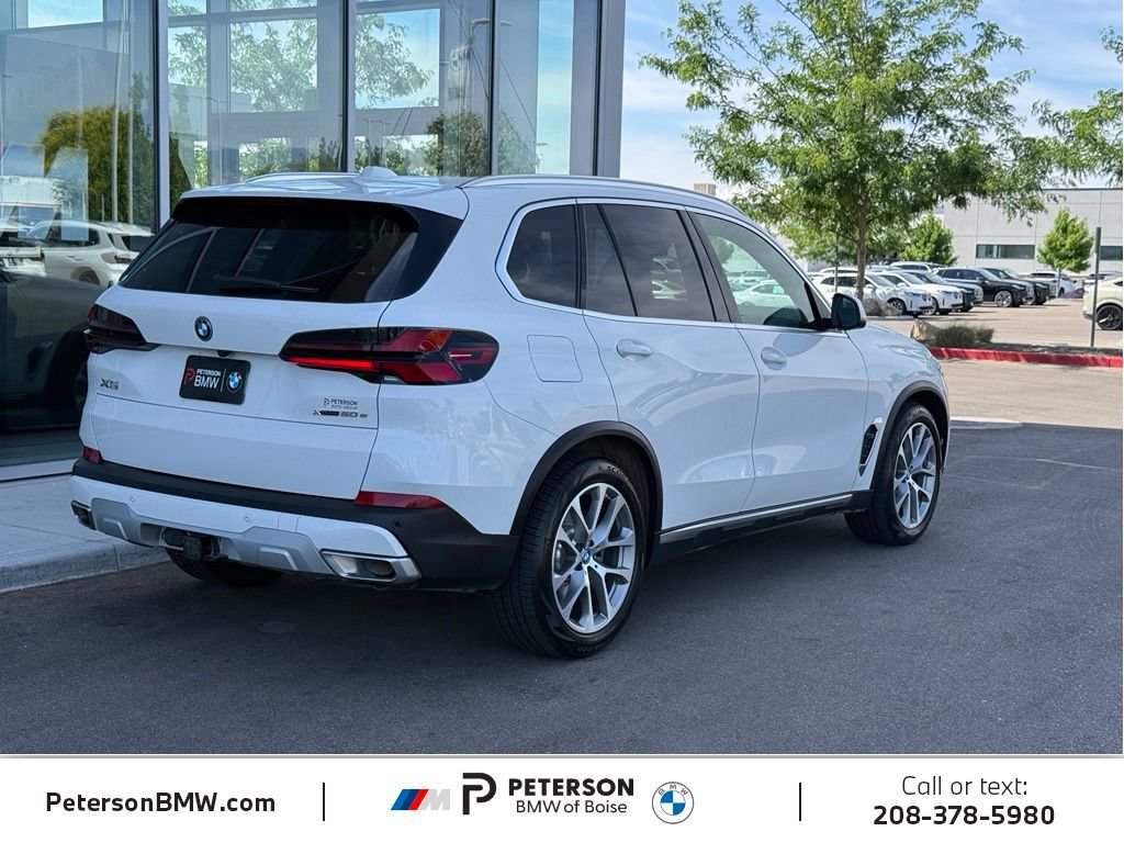 Used 2024 BMW X5 xDrive50e w/ Premium Package AWD/4WD image 5