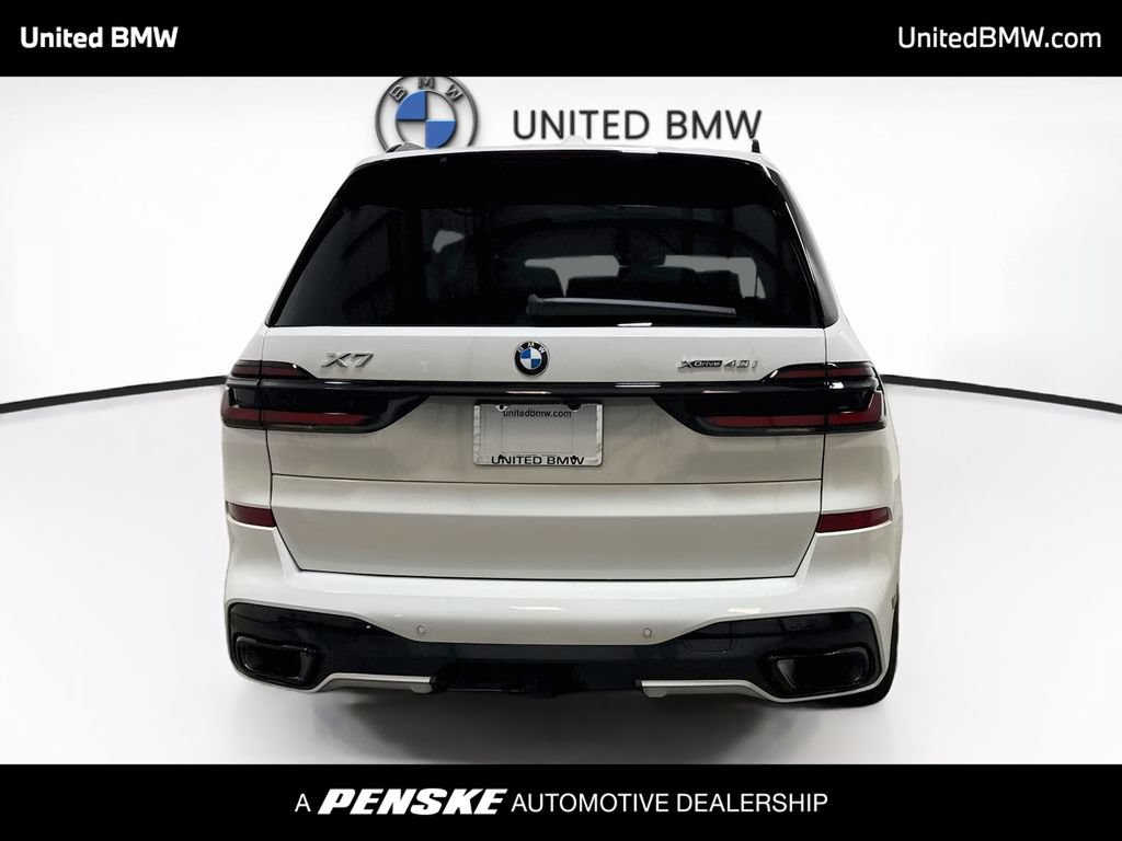 New 2027 BMW X7 xDrive40i w/ M Sport Package AWD/4WD image 6