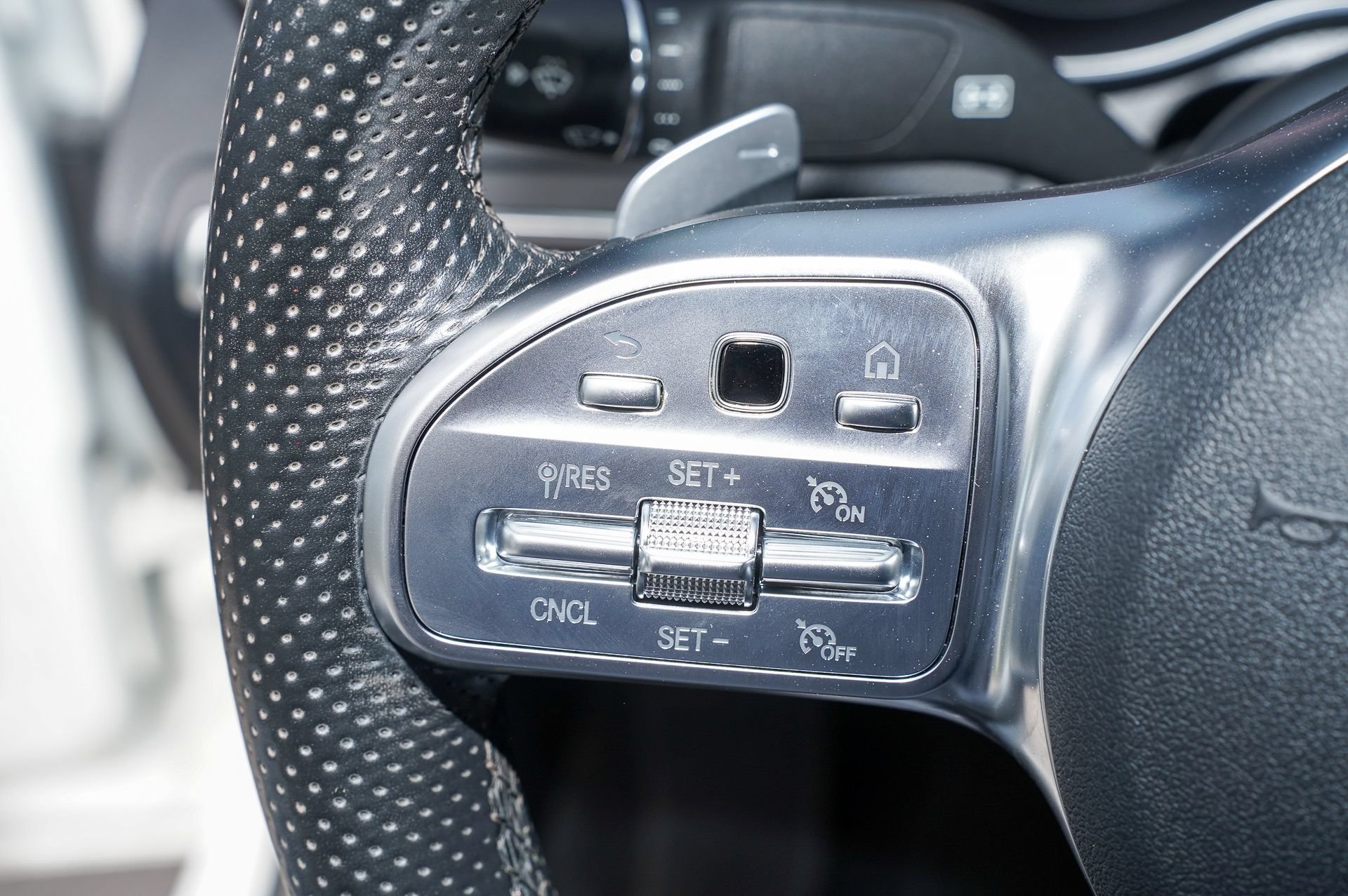 Used 2019 Mercedes-Benz C 300 Coupe image 29