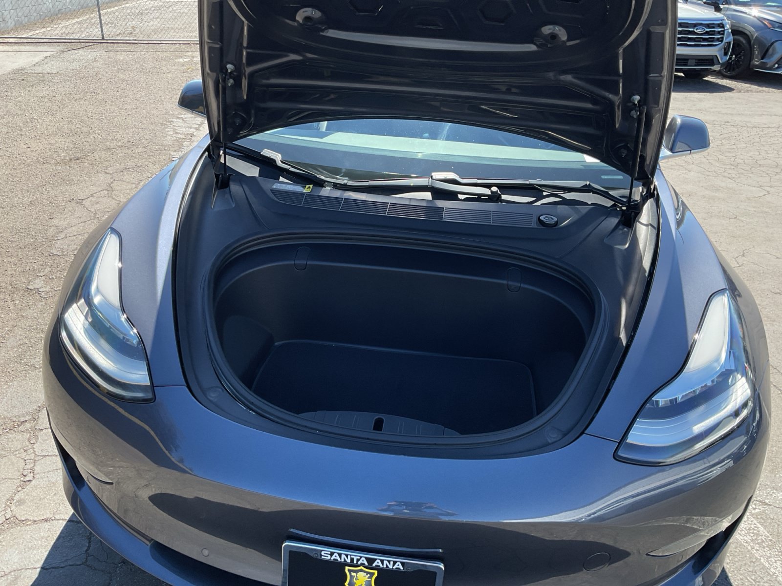 Used 2018 Tesla Model 3 Long Range RWD image 23