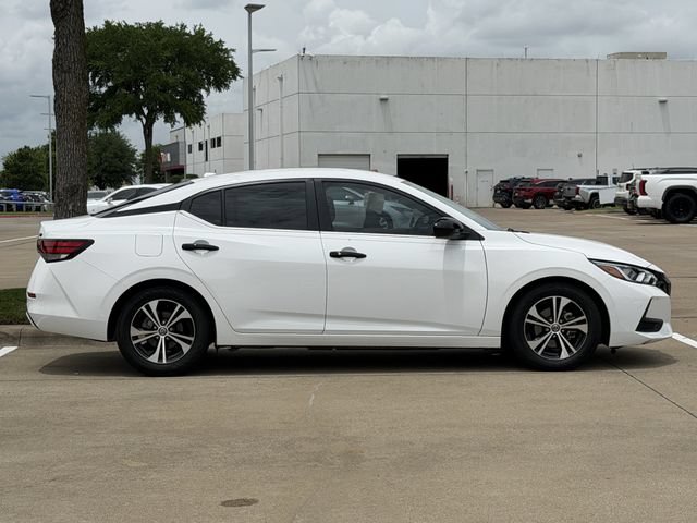 Used 2022 Nissan Sentra SV w/ Trunk Package FWD image 3