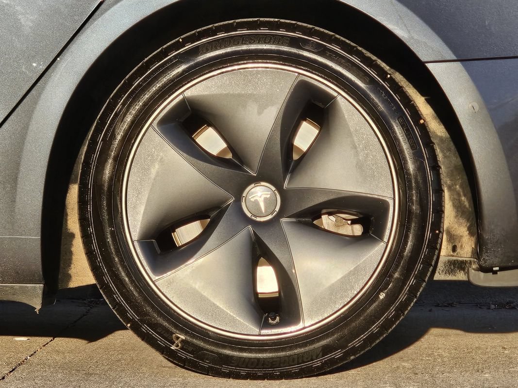 Used 2020 Tesla Model 3 Standard Range Plus RWD image 29