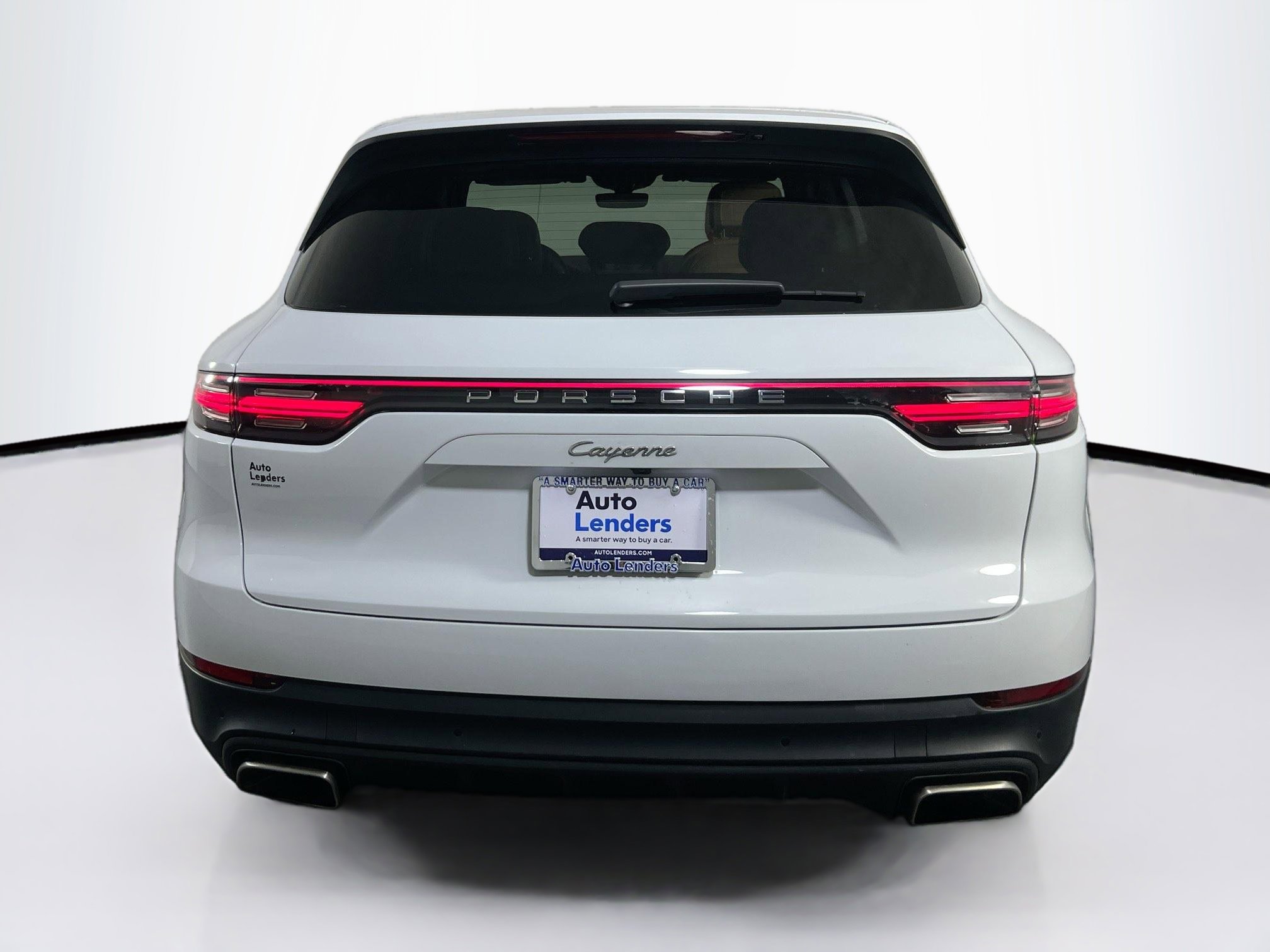 Used 2022 Porsche Cayenne image 6