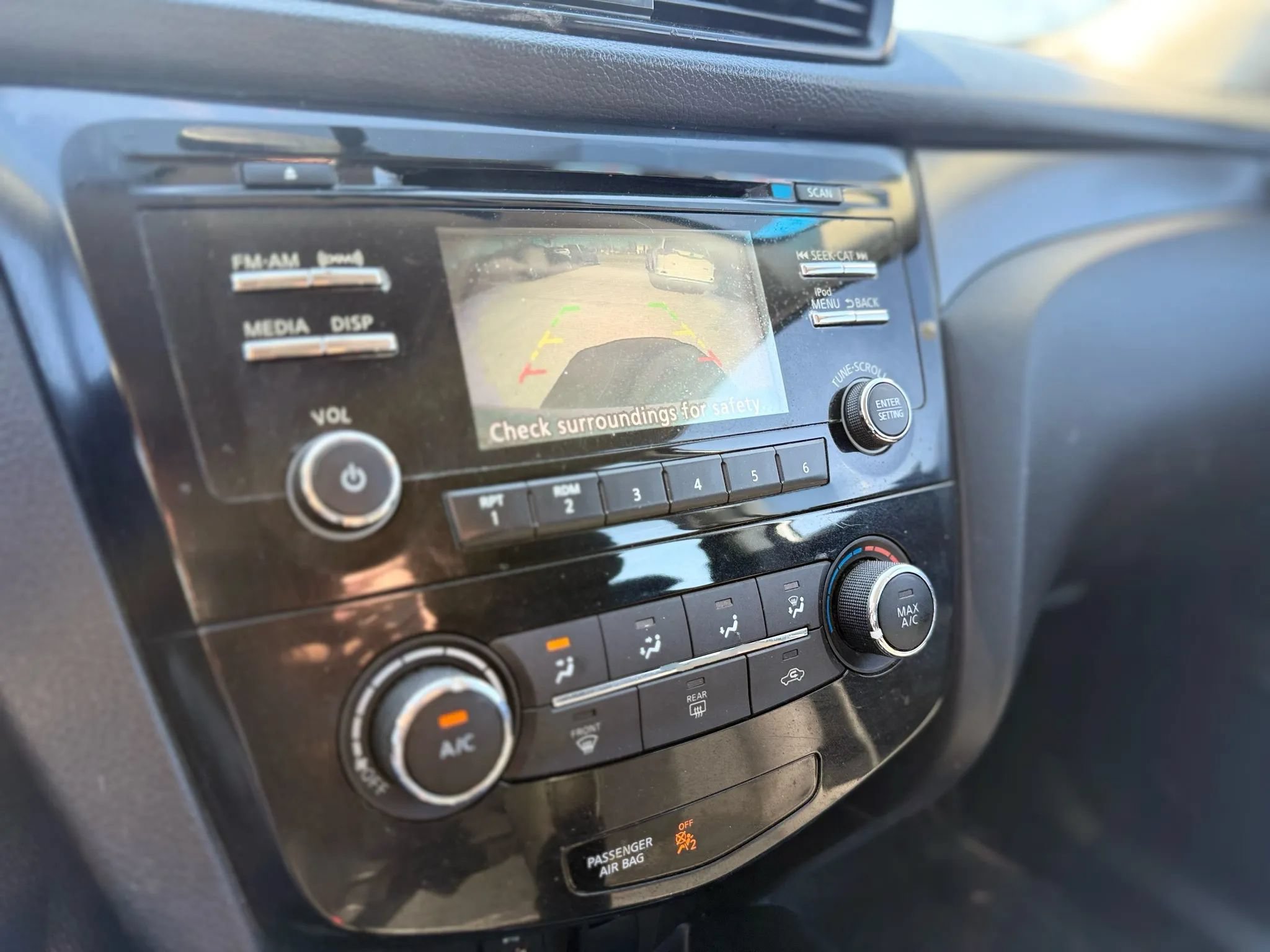 Used 2018 Nissan Rogue Sport S FWD image 31