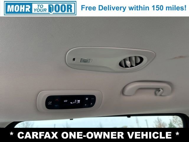 Used 2024 Chrysler Pacifica Touring-L image 30