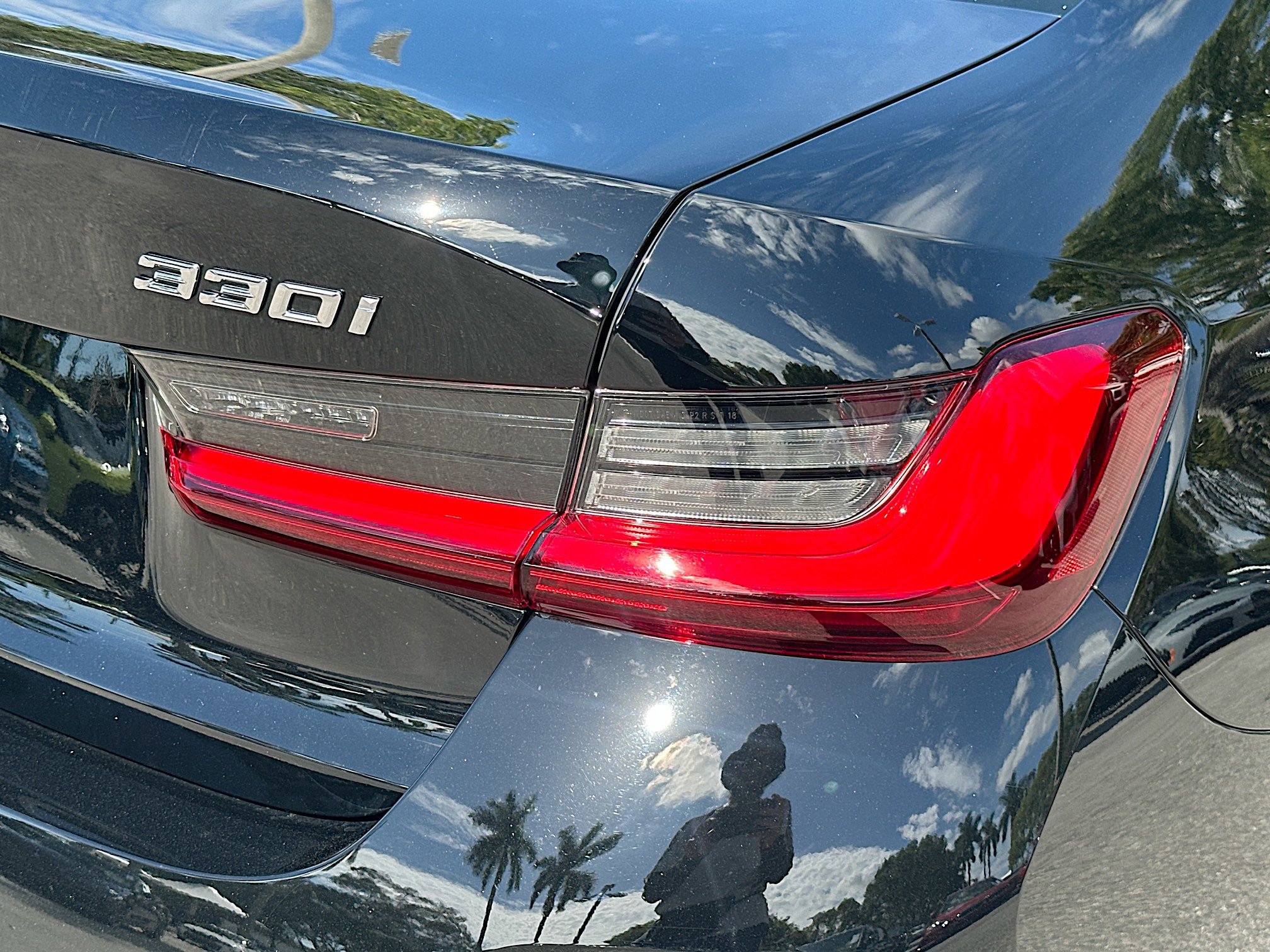 Certified 2024 BMW 330i Sedan w/ Convenience Package image 30