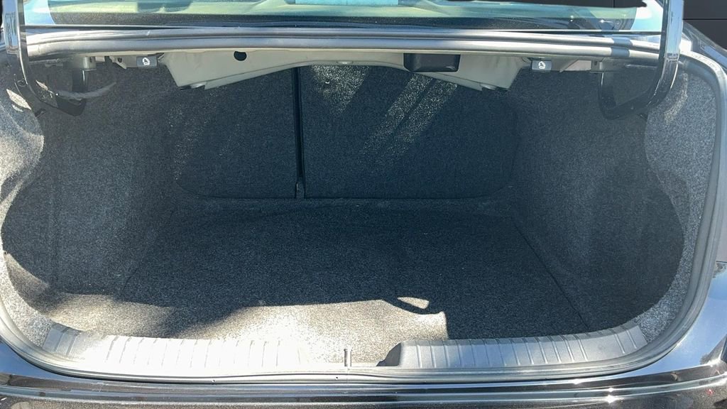 Used 2021 Volkswagen Jetta SE image 15