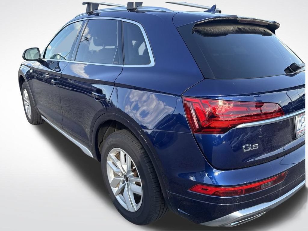 Used 2023 Audi Q5 2.0T Premium w/ Convenience Package AWD/4WD image 4