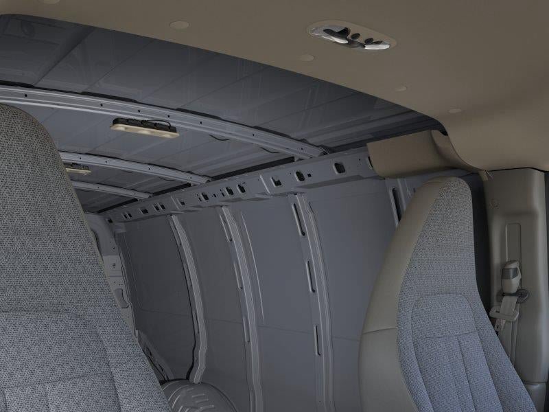 New 2026 GMC Savana 3500 RWD image 24