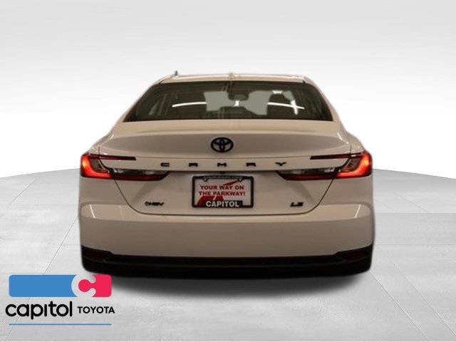 Certified 2026 Toyota Camry LE w/ Preferred Package 2 (TMS) FWD image 4