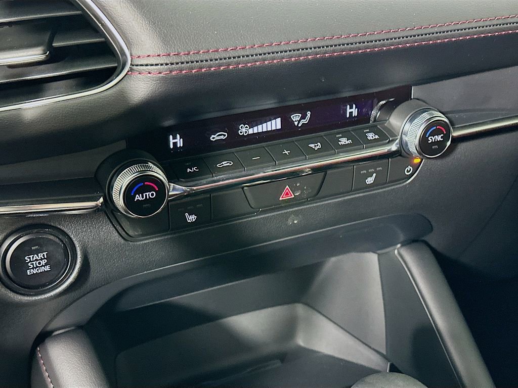 New 2026 MAZDA MAZDA3 Carbon image 20