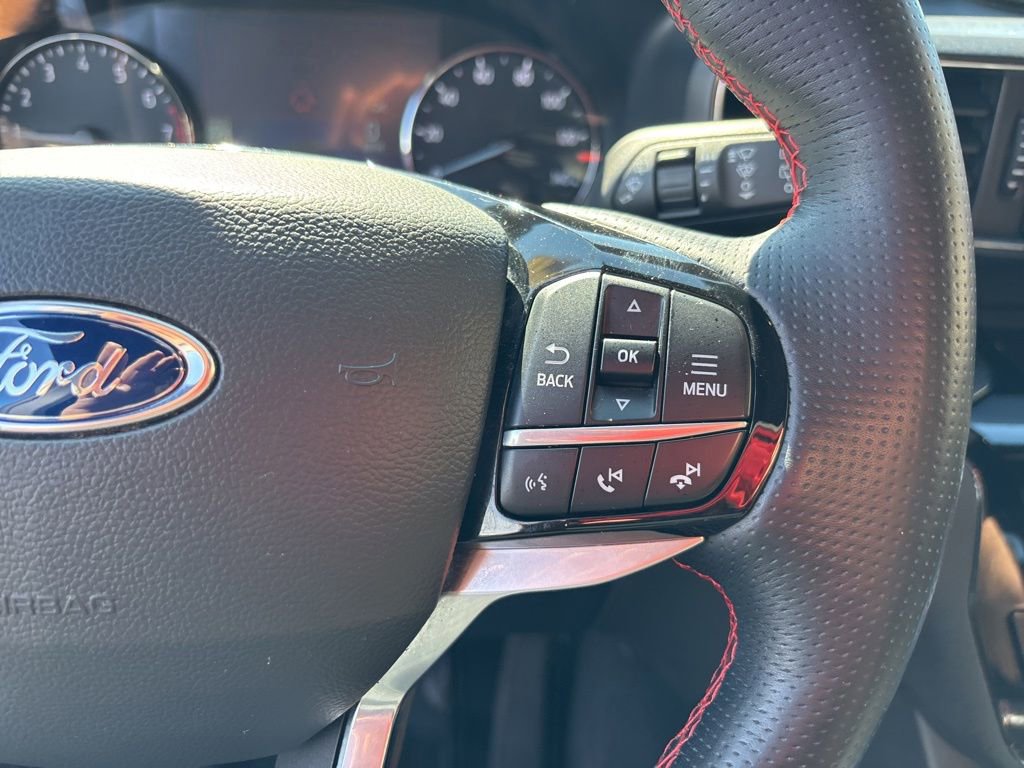 Used 2022 Ford Explorer ST-Line AWD/4WD image 16