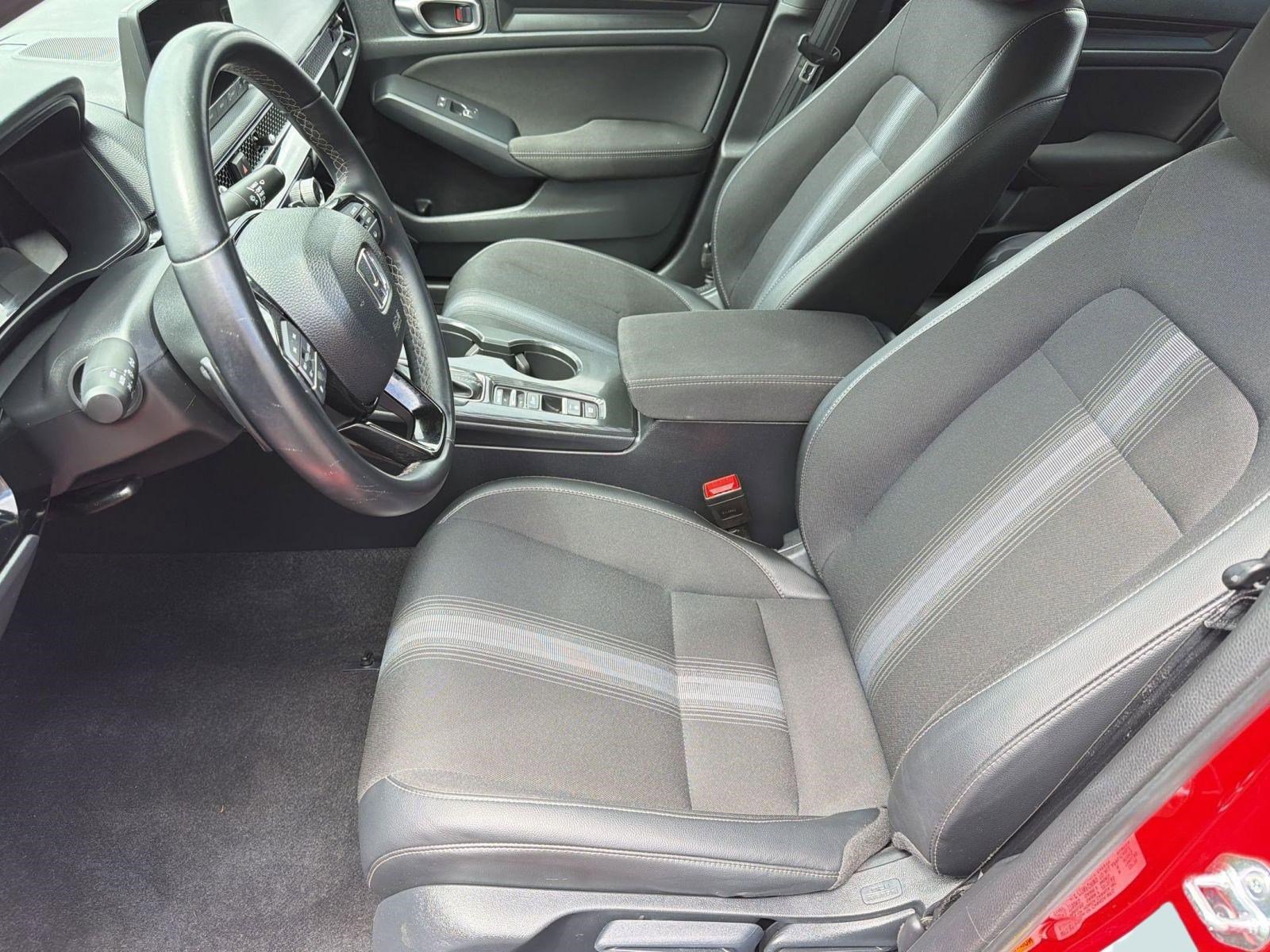 Used 2025 Honda Civic Sport image 5