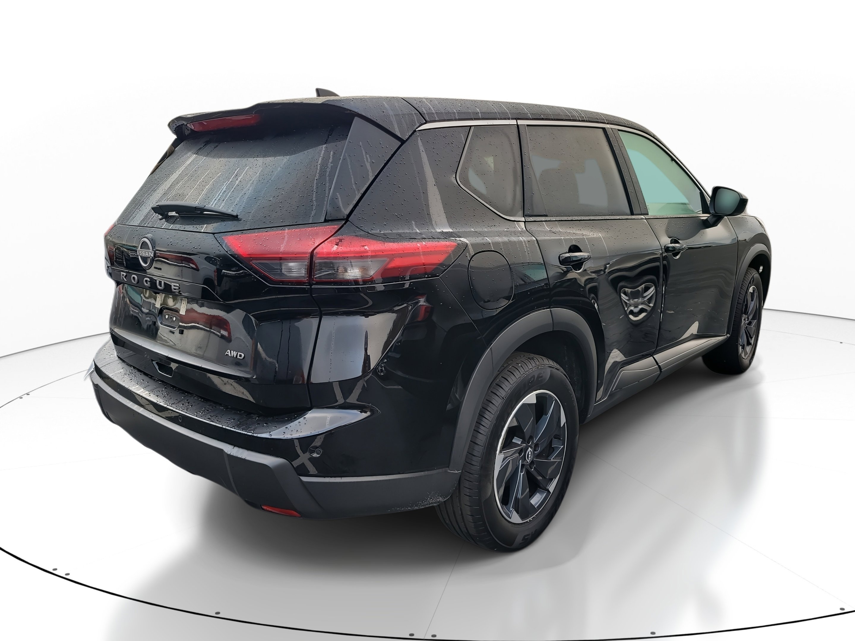 Used 2025 Nissan Rogue SV image 5