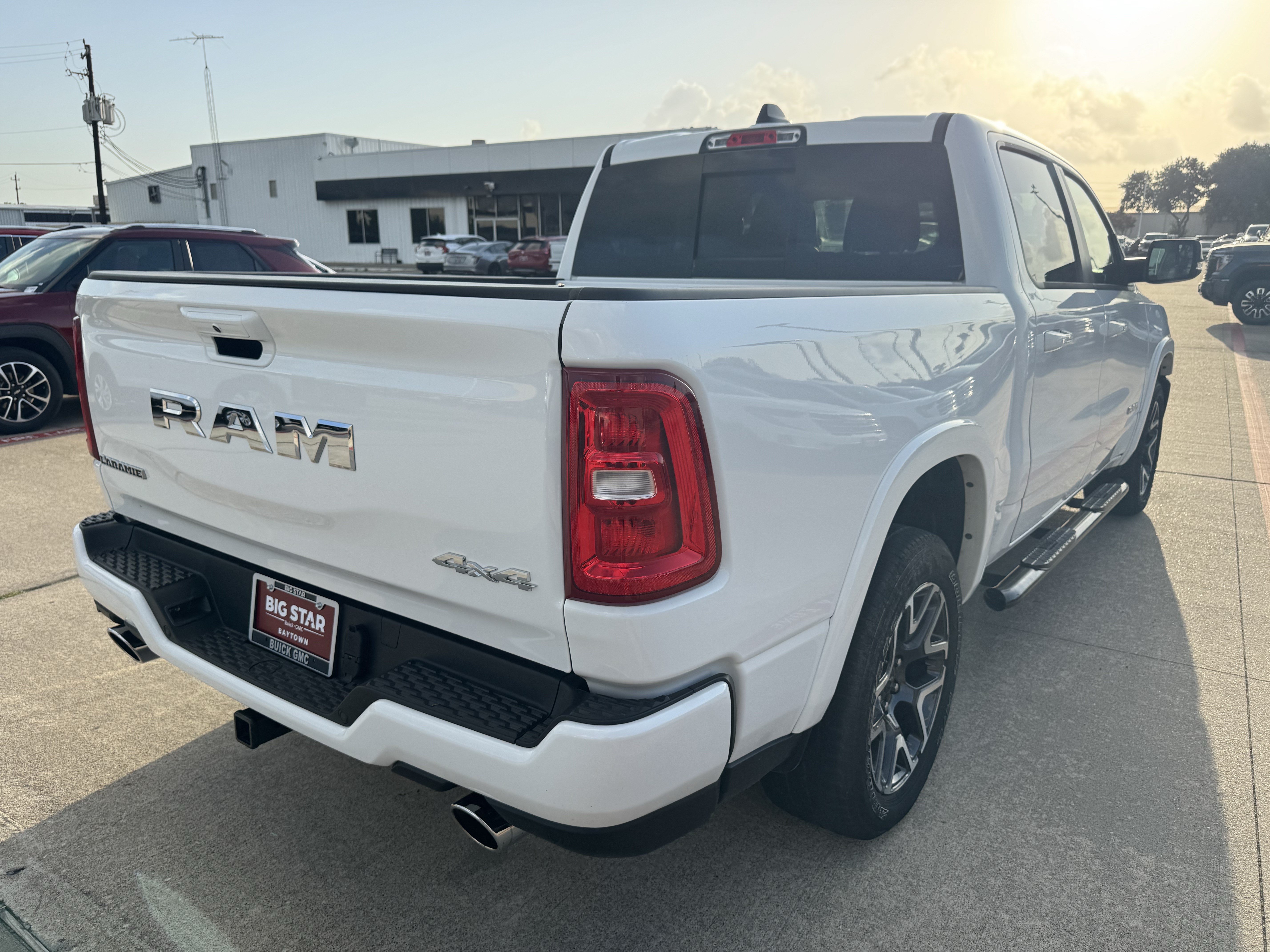 Used 2025 RAM 1500 Laramie w/ Sport Appearance Package AWD/4WD image 6