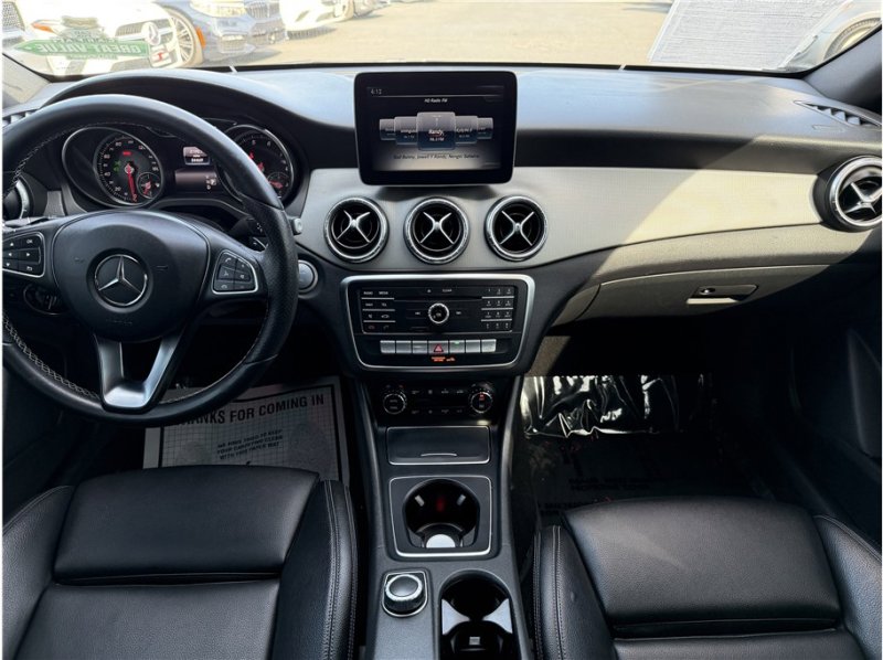 Used 2018 Mercedes-Benz CLA 250 image 29