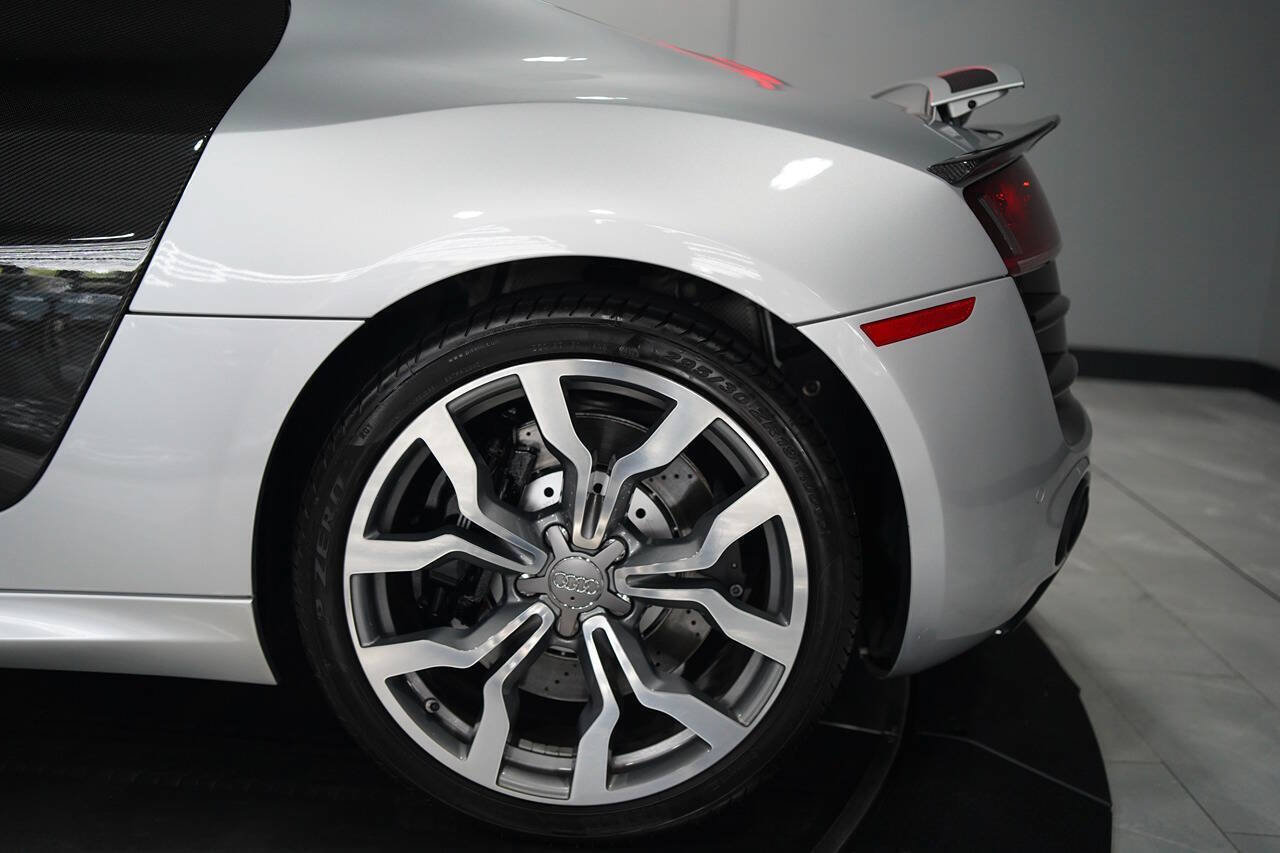 Used 2009 Audi R8 V10 AWD/4WD image 21