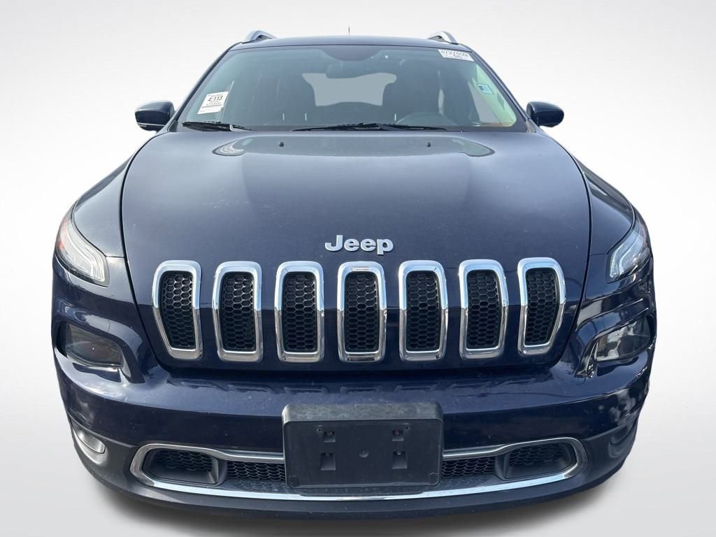 Used 2016 Jeep Cherokee Limited image 8