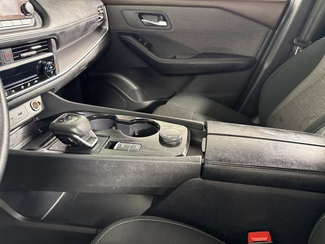 Used 2023 Nissan Rogue SV image 22