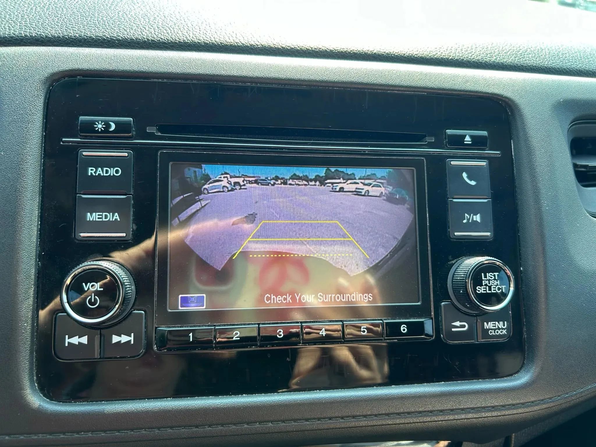 Used 2019 Honda HR-V LX image 19