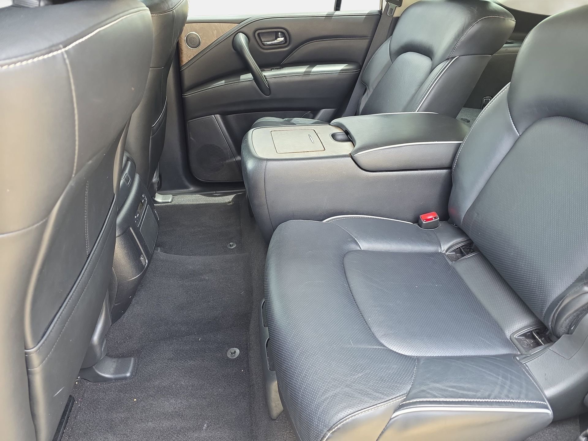 Used 2021 INFINITI QX80 Premium Select w/ Cargo Package AWD/4WD image 14