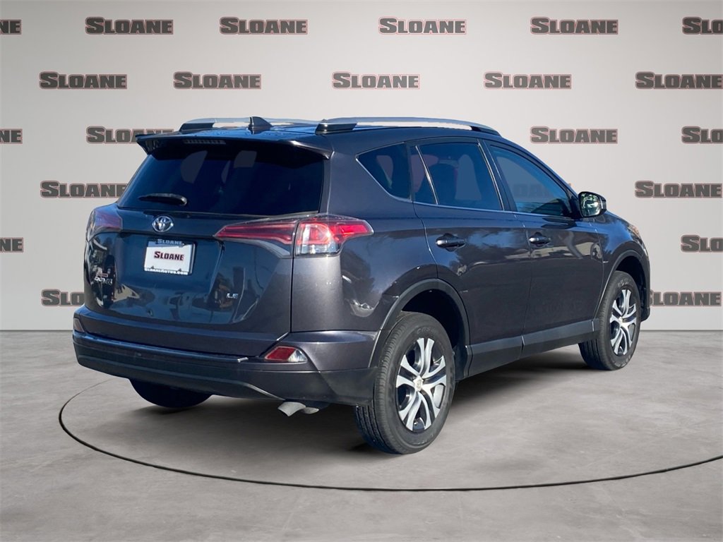 Used 2016 Toyota RAV4 LE image 5