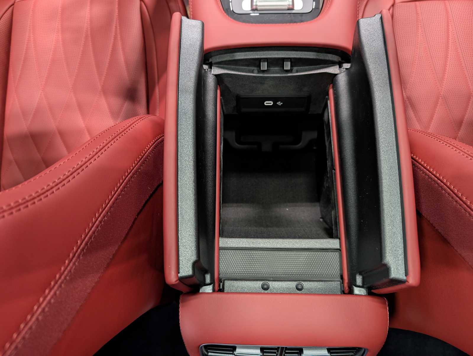 New 2026 Mercedes-Benz GLE 63 AMG S image 18