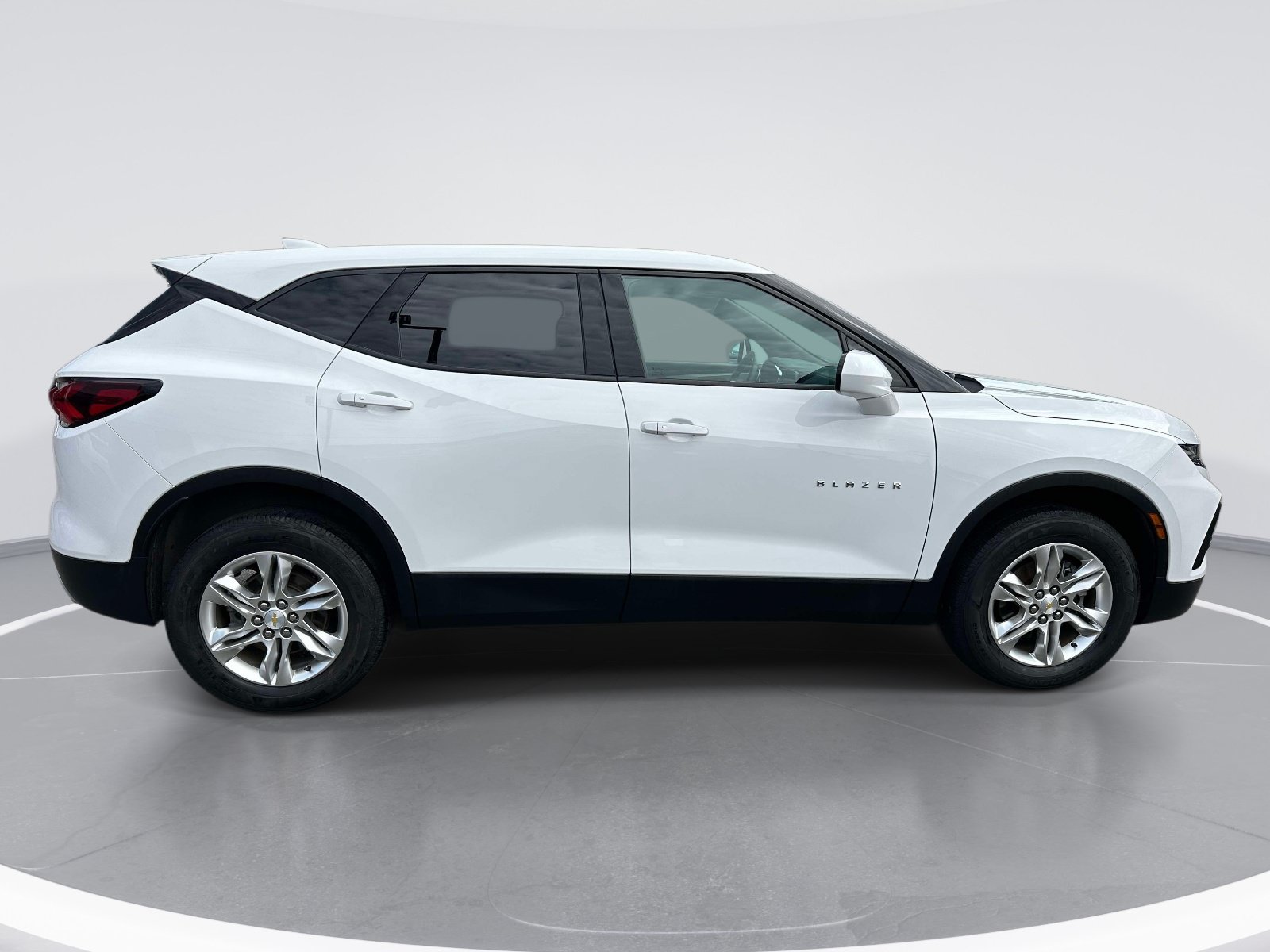 Used 2021 Chevrolet Blazer LT AWD/4WD image 4