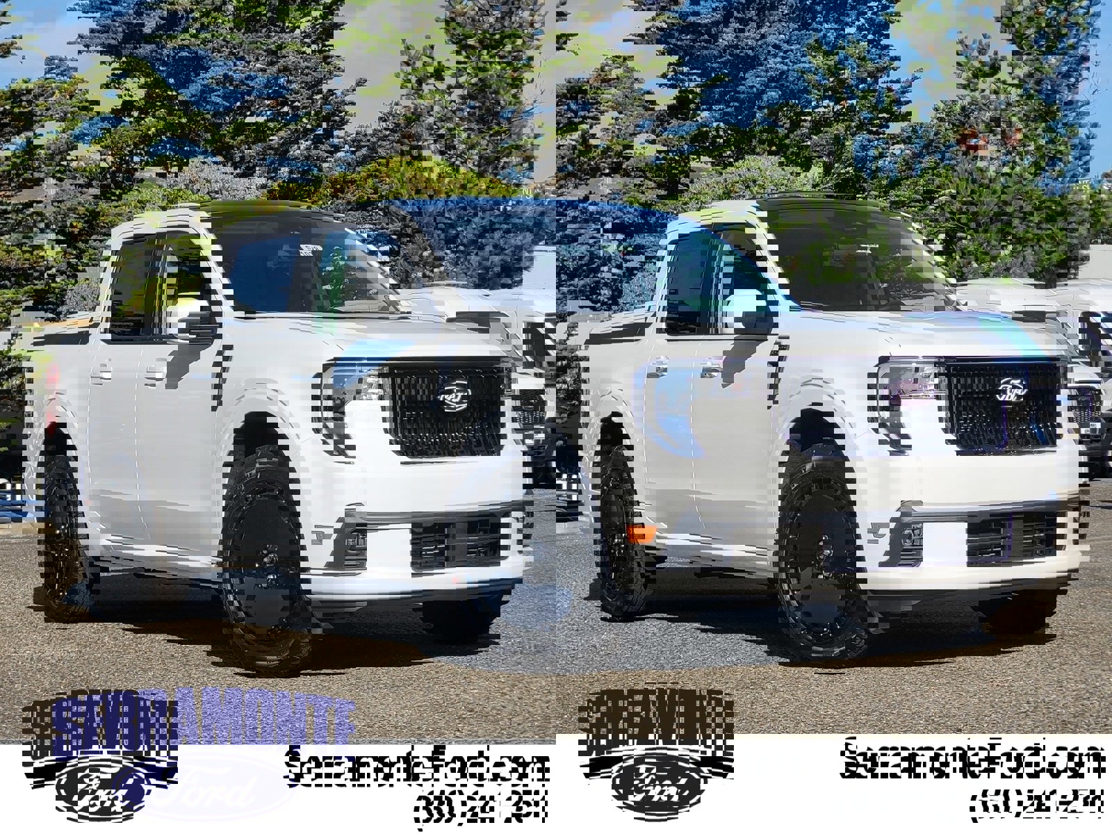 New 2025 Ford Maverick Lobo