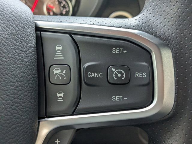 New 2026 RAM 1500 Express AWD/4WD image 24