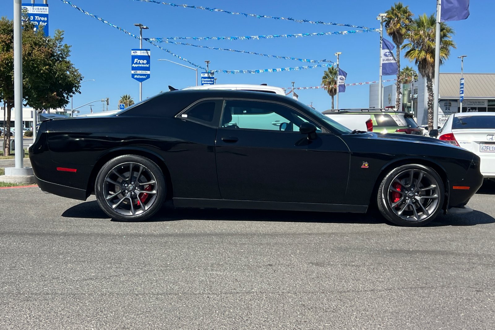Used 2021 Dodge Challenger R/T Scat Pack w/ Plus Package RWD image 3