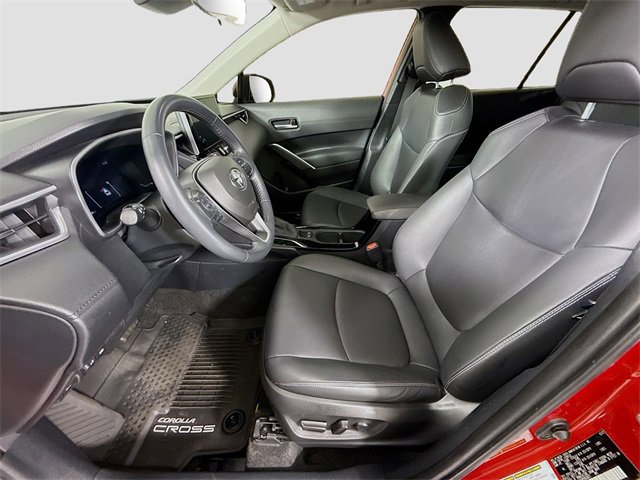 Certified 2023 Toyota Corolla Cross XLE image 20