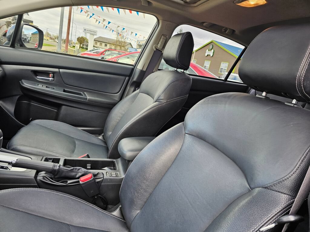 Used 2013 Subaru Crosstrek 2.0i Limited w/ Popular Pkg 2 AWD/4WD image 25