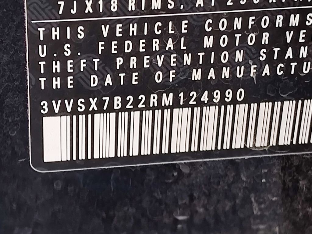 Used 2024 Volkswagen Taos SE image 19