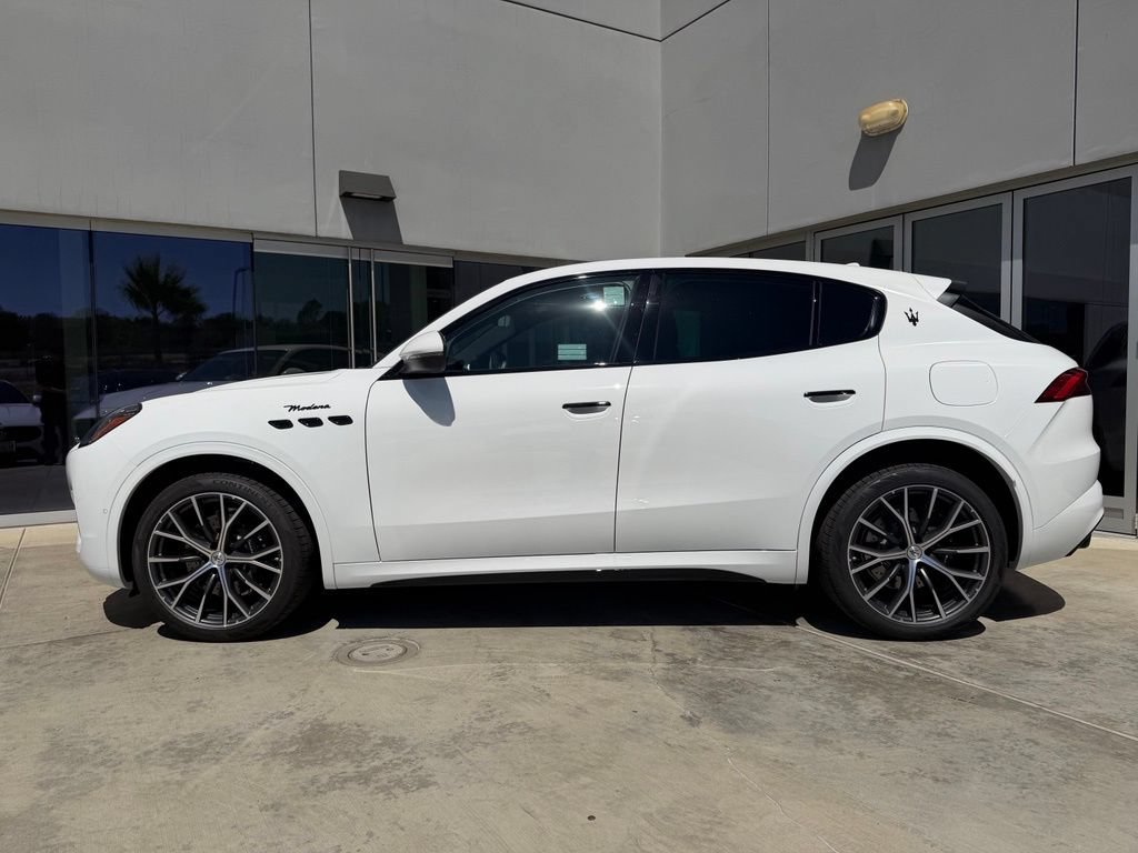 New 2026 Maserati Grecale Modena AWD/4WD image 4