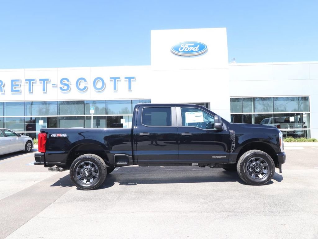 New 2026 Ford F250 XL w/ STX Appearance Package AWD/4WD image 15