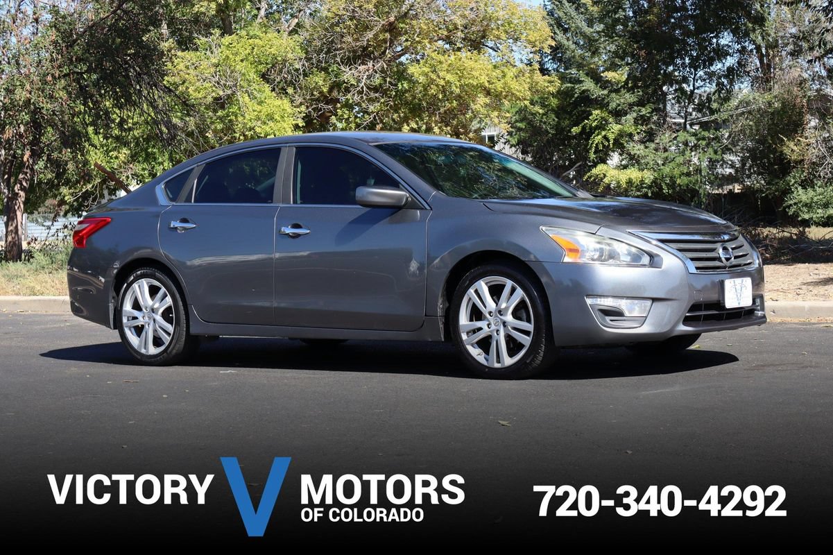 Used 2016 Nissan Altima 2.5 SR