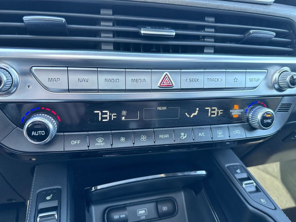 Used 2022 Kia Telluride SX w/ SX Prestige Package image 17