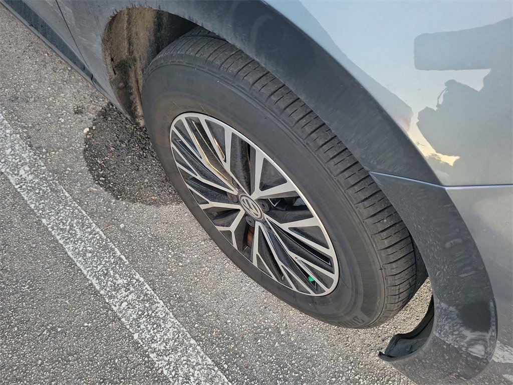 Certified 2021 Volkswagen Jetta S w/ Driver Assistance Package image 7