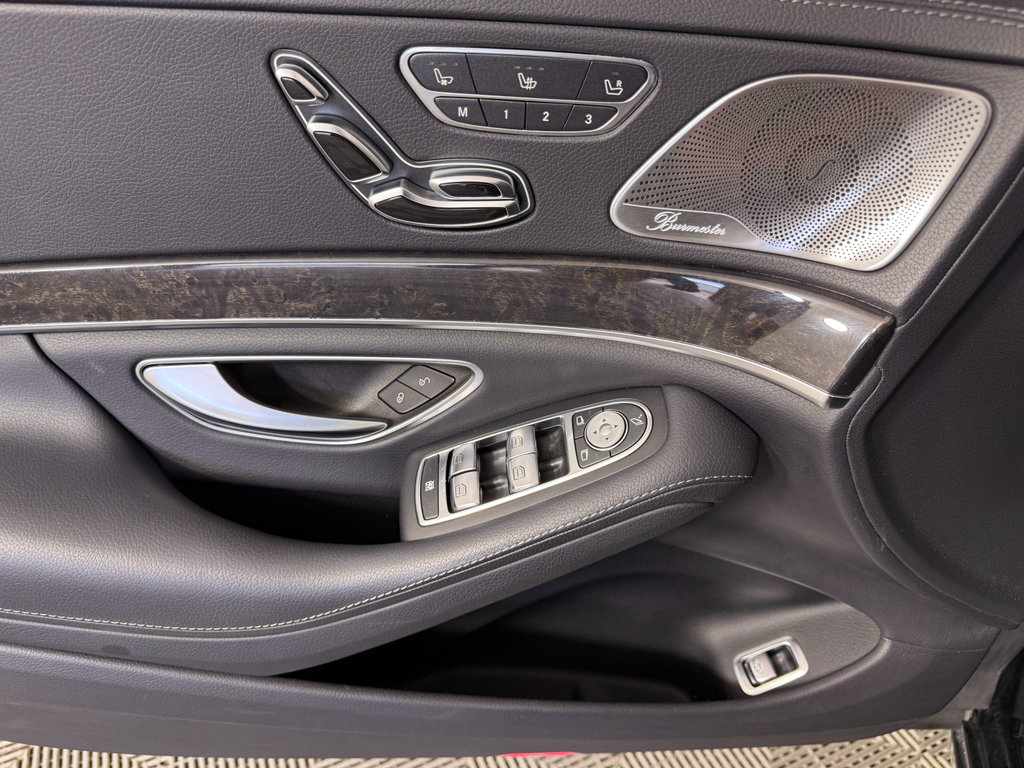 Used 2020 Mercedes-Benz S 450 Sedan image 21