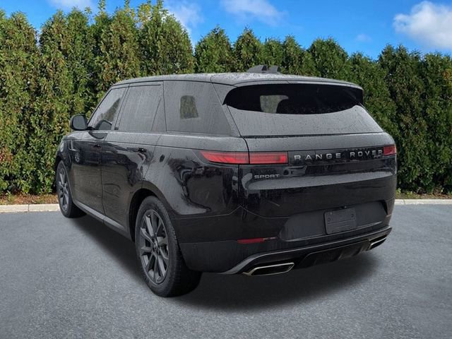 Used 2024 Land Rover Range Rover Sport SE image 6