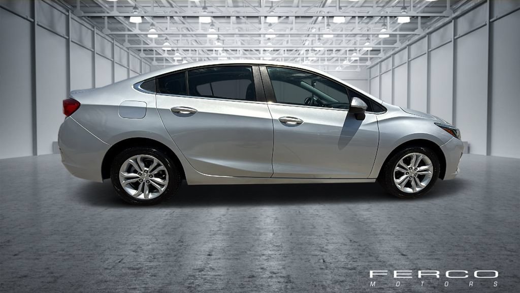Used 2019 Chevrolet Cruze LT w/ LT Fleet Convenience Package FWD image 6