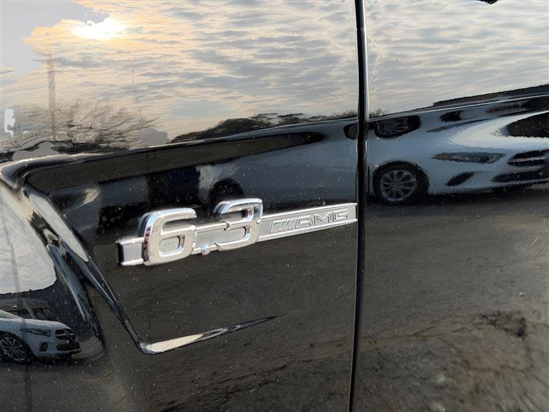 Used 2010 Mercedes-Benz C 63 AMG Sedan image 14